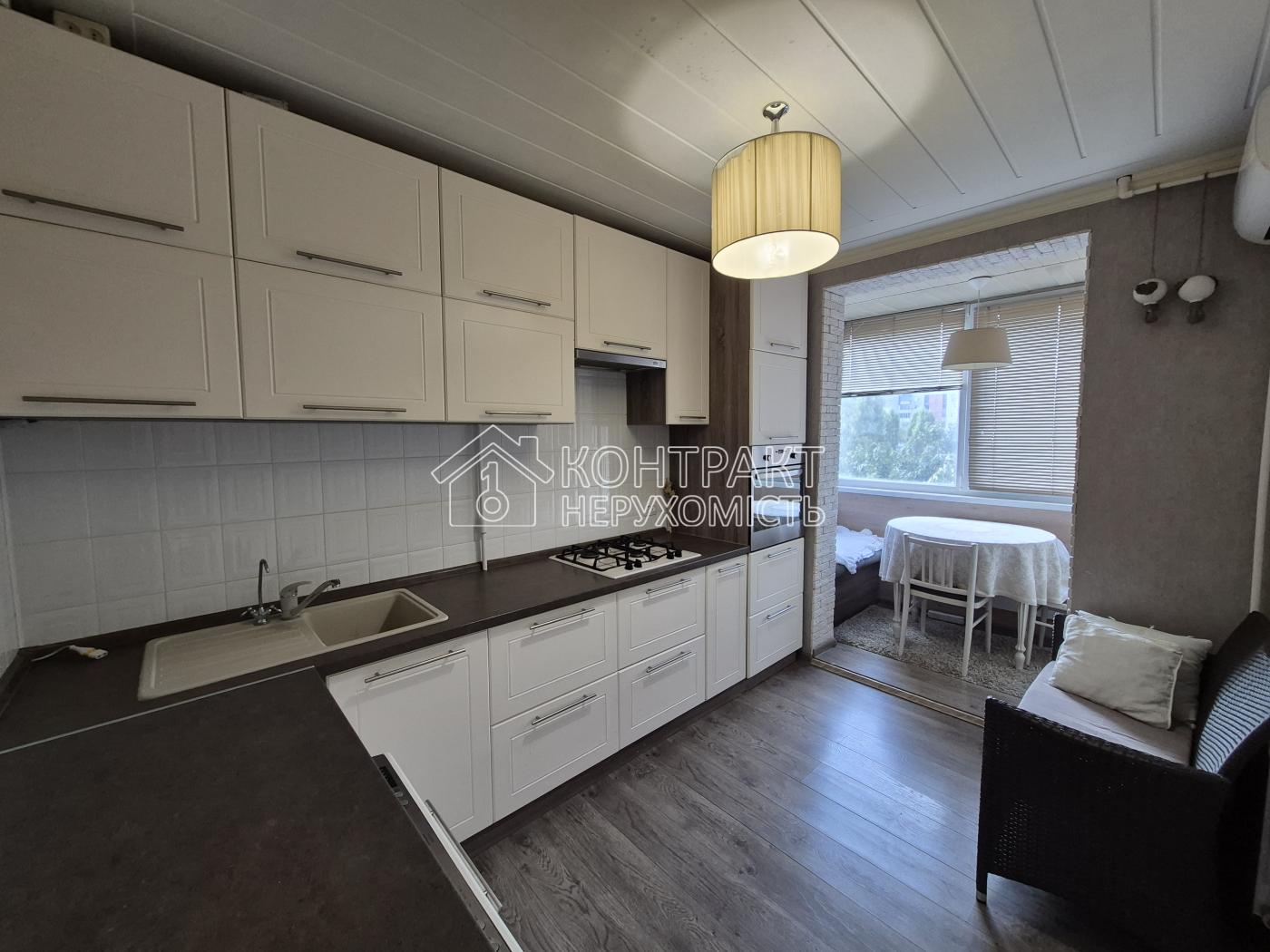 Продається 3 км,квартира. Пр. Аерокосмічний, станція Зернова.