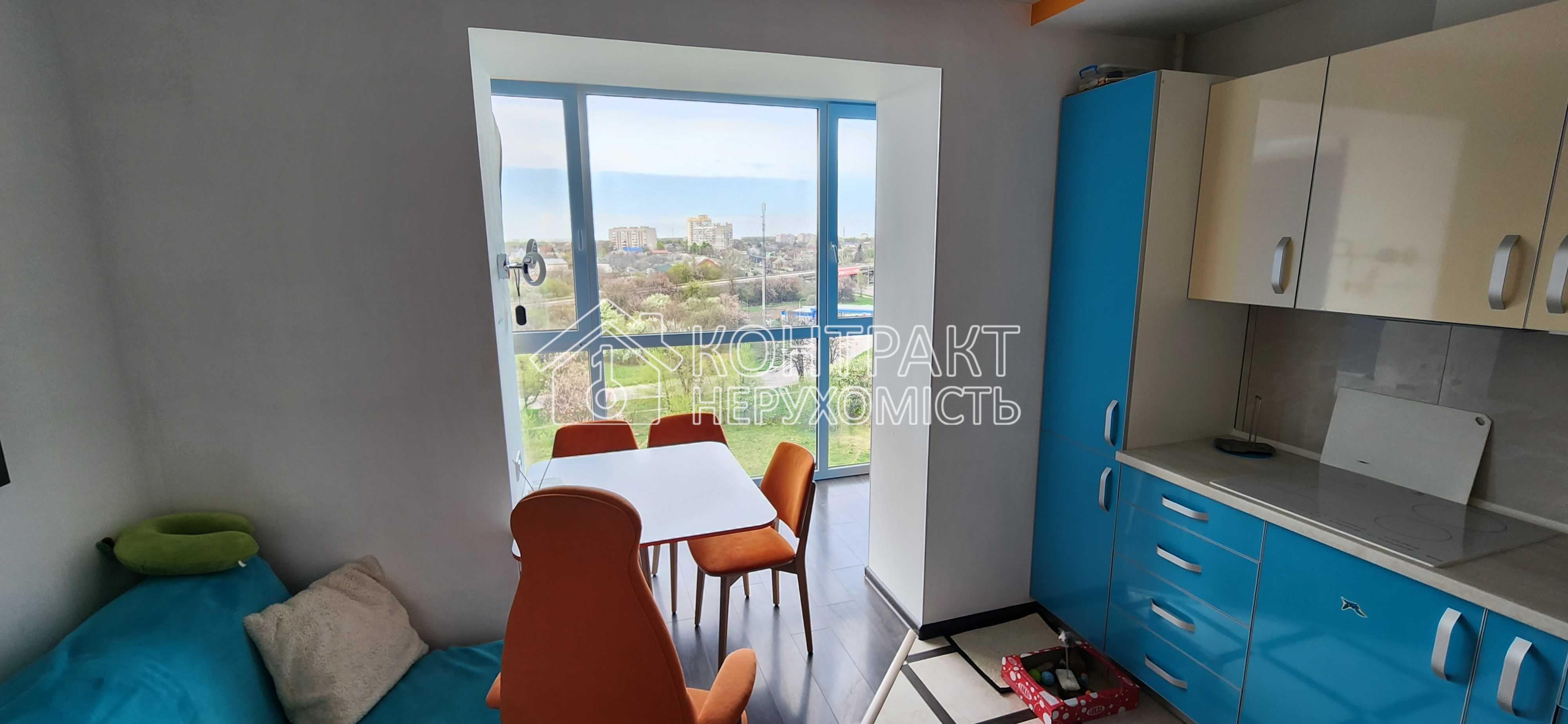 Здається 3-на квартира Роганська