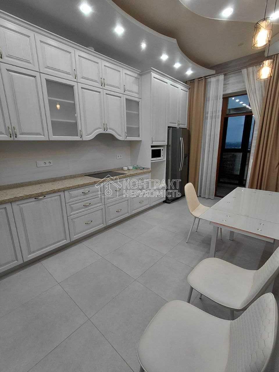 Сдается 3 комн 107 м на Банном ЖК «Дом на набережной»