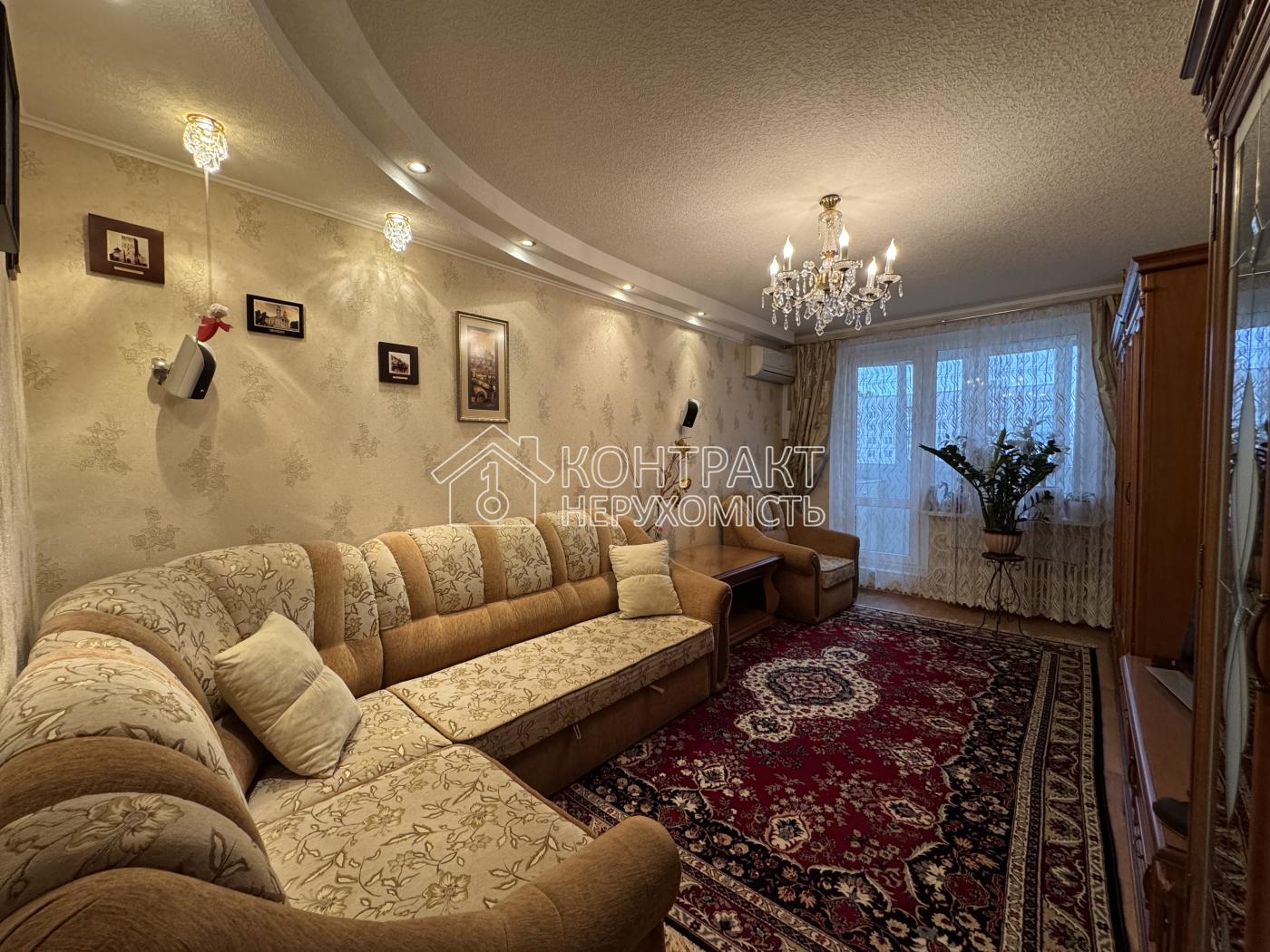 Продам 3-кімн.квартиру вул.В.Зубенка 520 мікрорайон метро Студентська