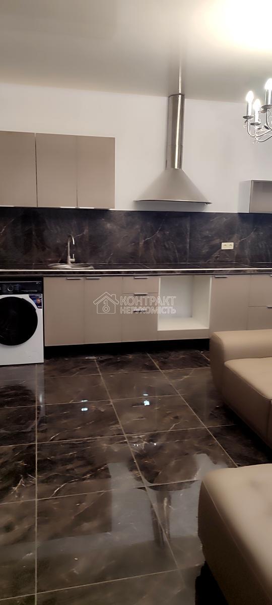 Харьков Петра Григоренко просп. (Маршала Жукова), 39