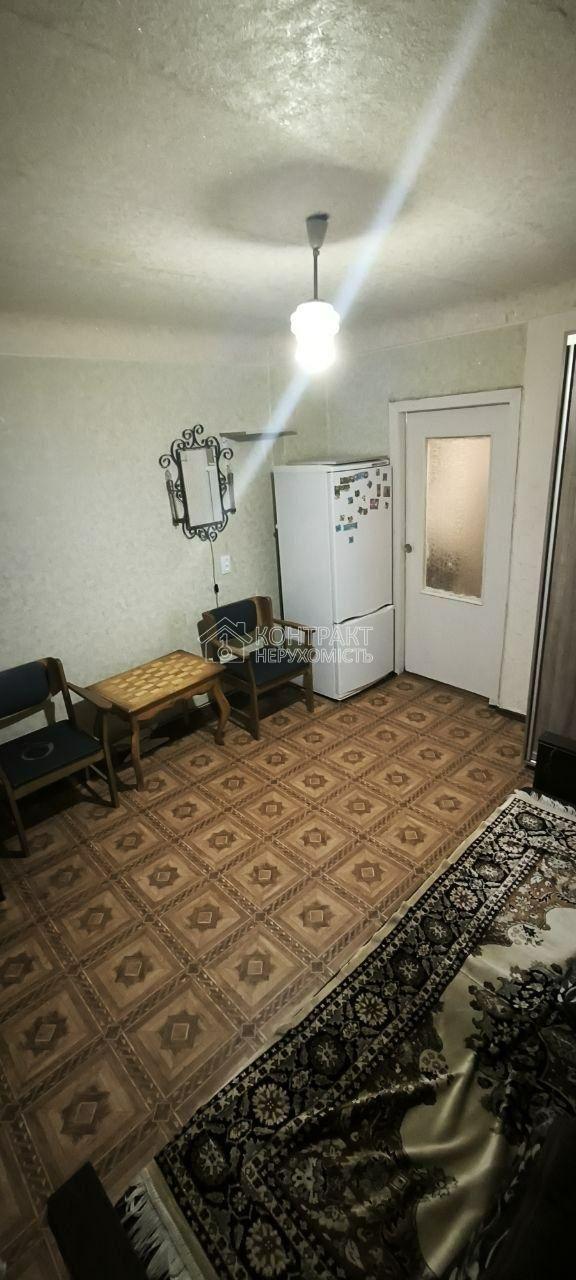 Сдам 1комнатную изолированную гостинку.