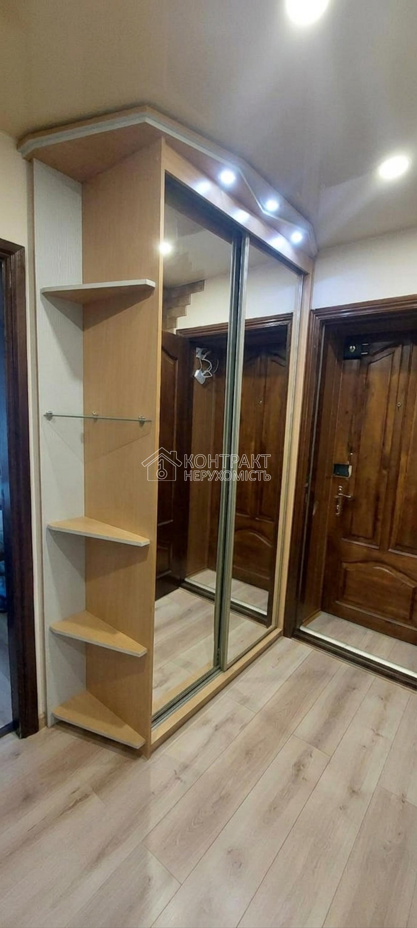 Продаж 3-кімнатної квартири в центрі Ізюма