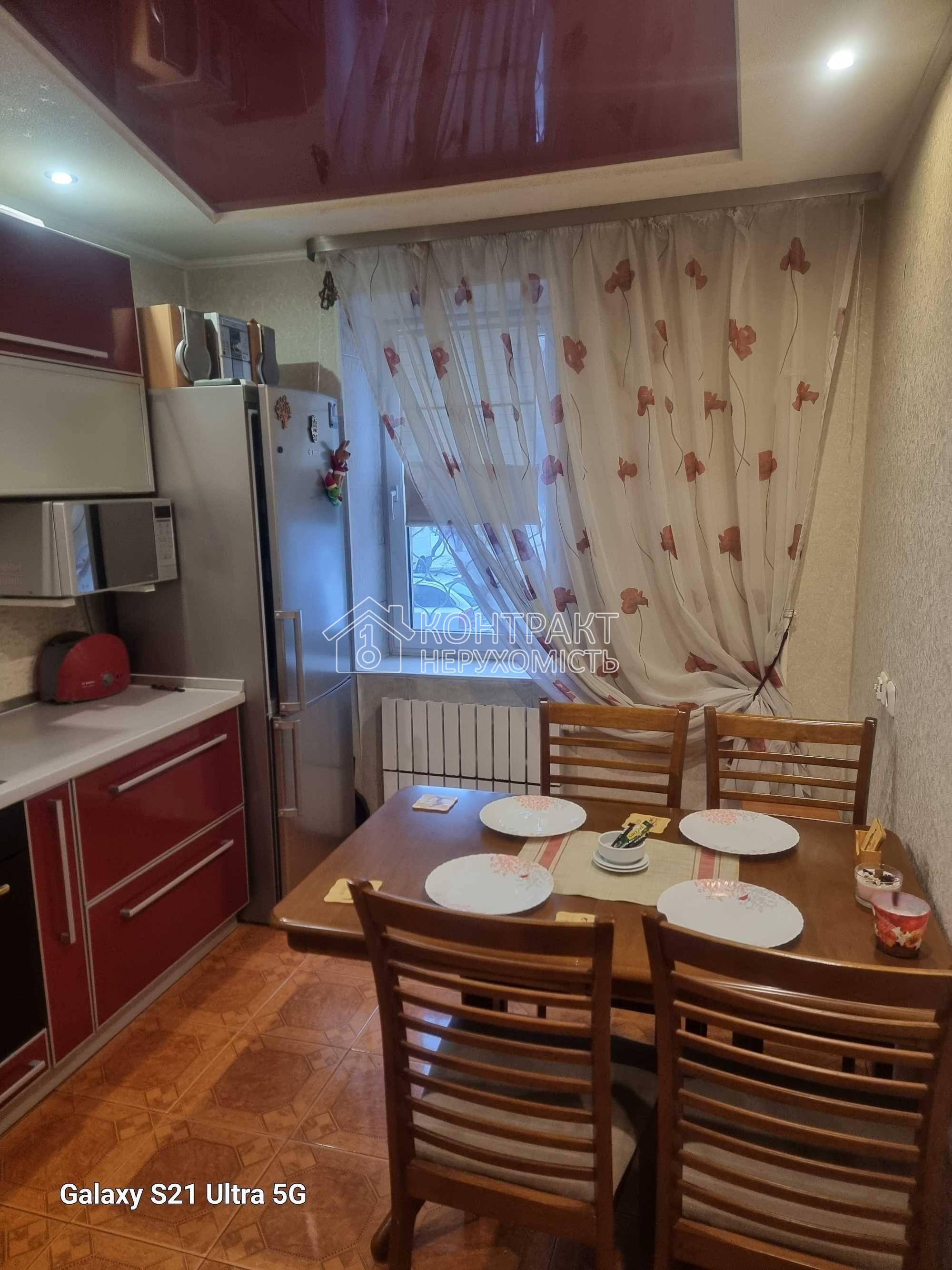 Продам 3 кв Новобудова вул.М. Бажана