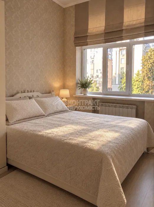 ЦентрПродам 3-комнатную квартиру район Чичибабина проспект Науки в центре