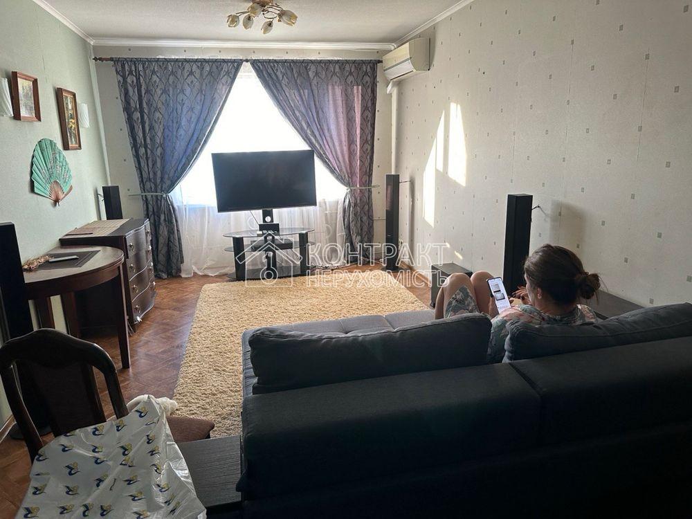 Продаж 3-х кім. квартири, метро Гагарина