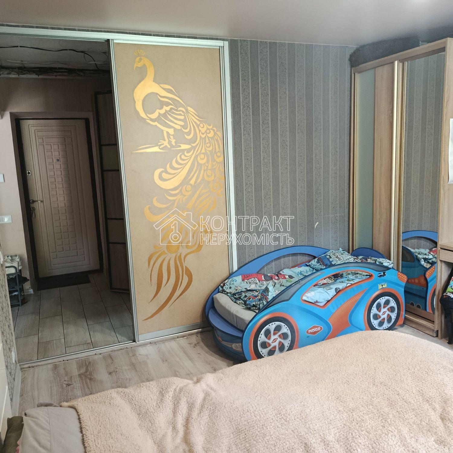Продаж кв-ра 40м, з ремонтом, по вулиці Ньютона .