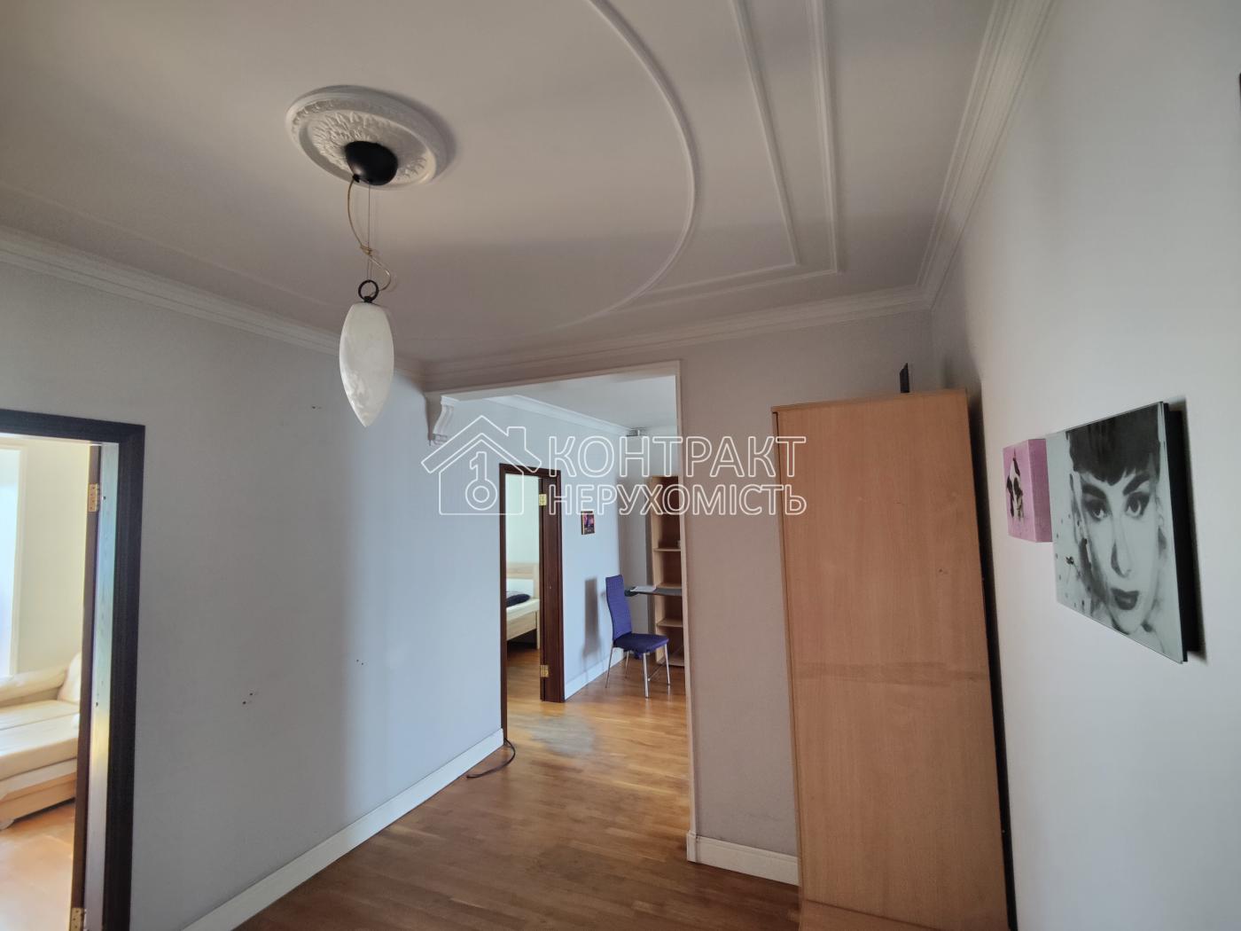 Простора світла 4-к. біля м. Барабашова