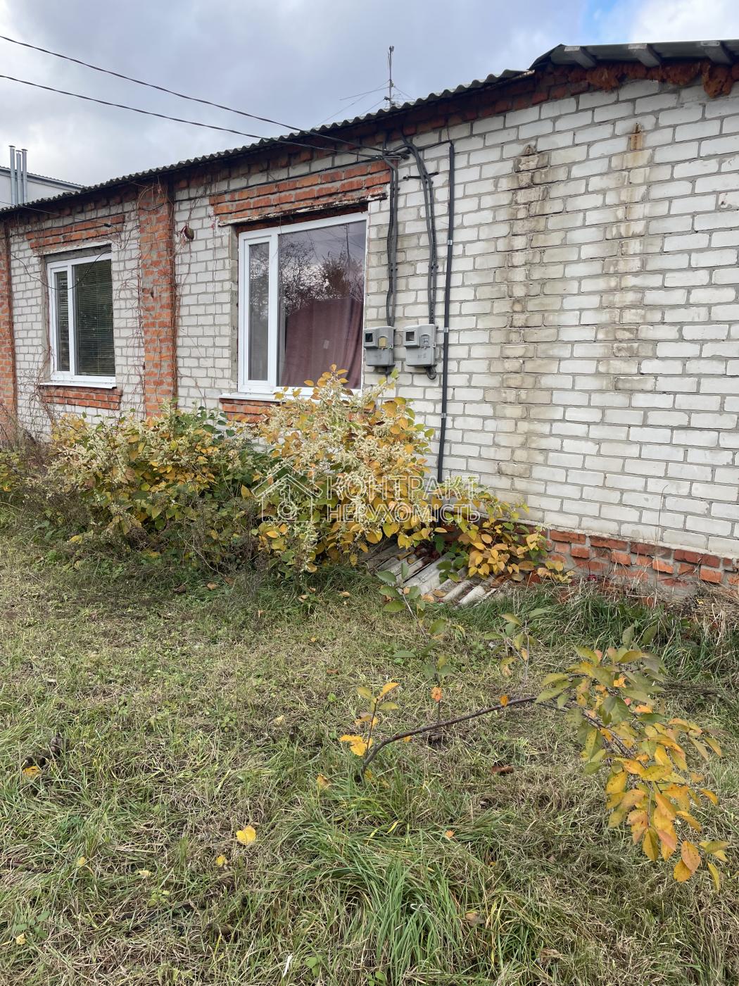 Продам частину будинку м Захисників України