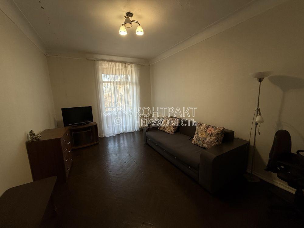 Оренда 2-х кім. сталінка хтз