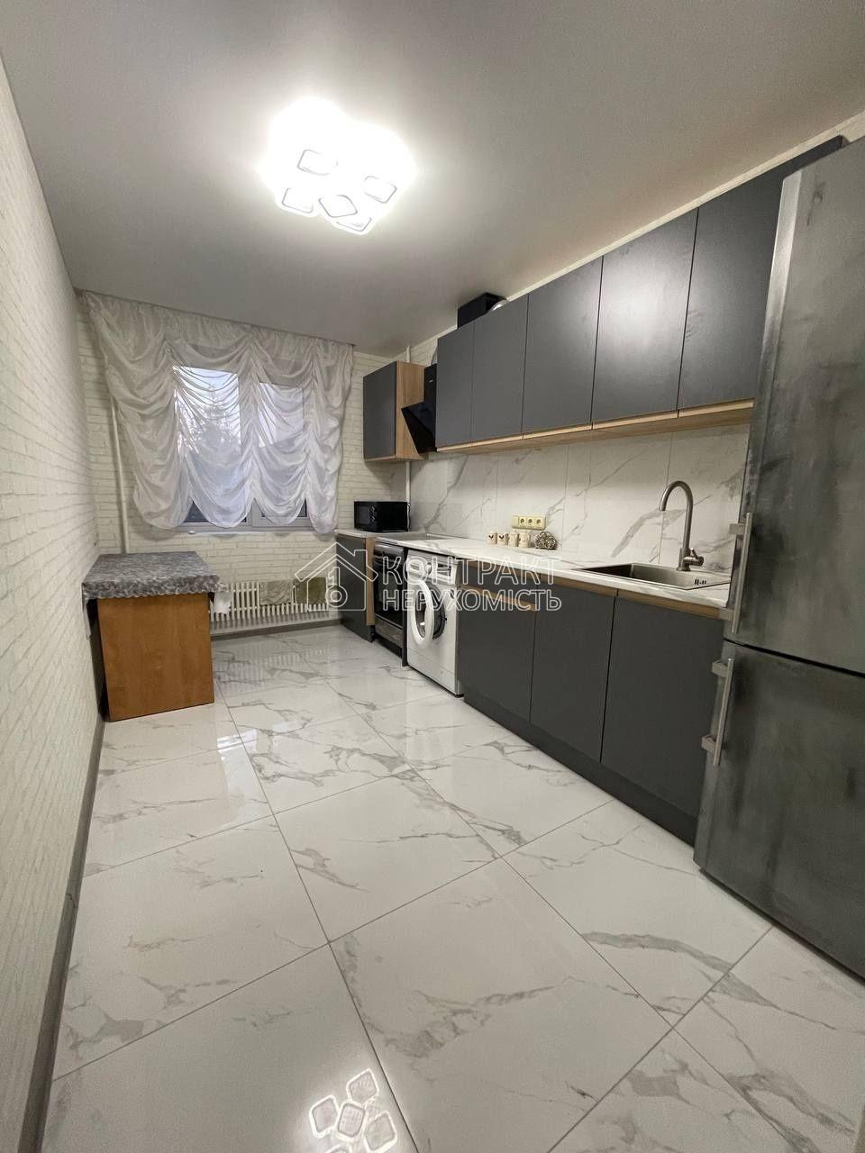 Здається 3х кімнатна квартира, 23 серпня