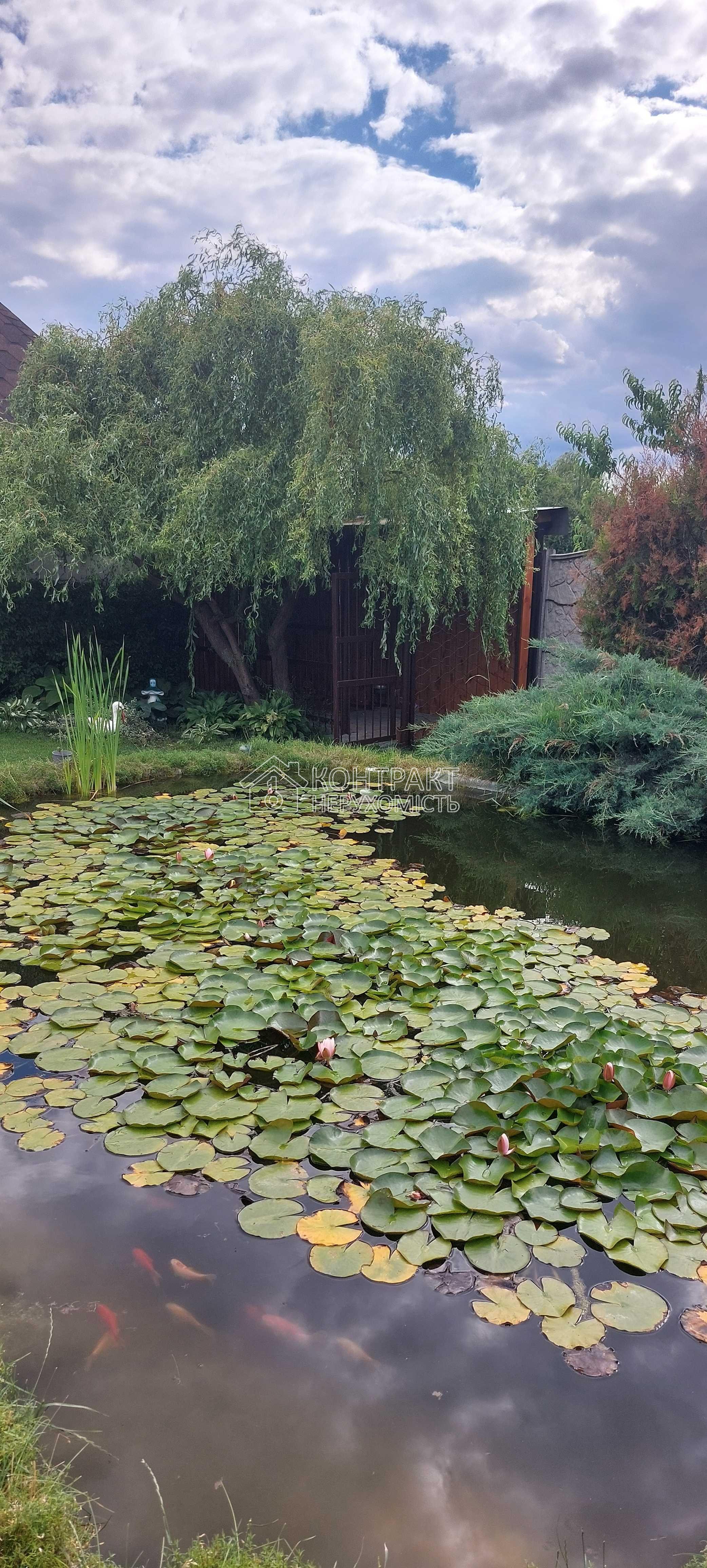 Продам 2х поверховий будинок