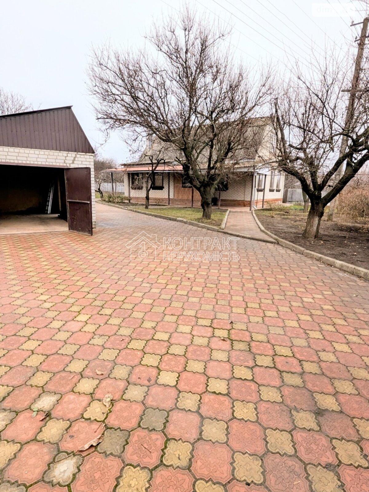 Продаж 1 поверхового будинку з гаражем і ділянкою на 30 соток, 104.3 кв. м, 4 кімнати, на вул. Ков’язька