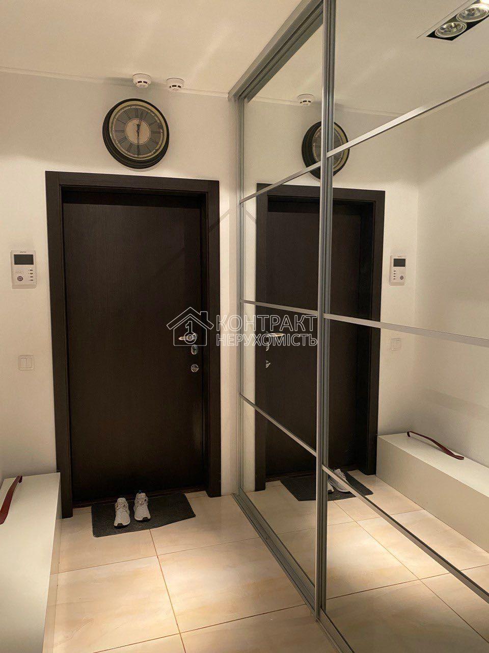 Здається 3х к. кв. на Олексіївці