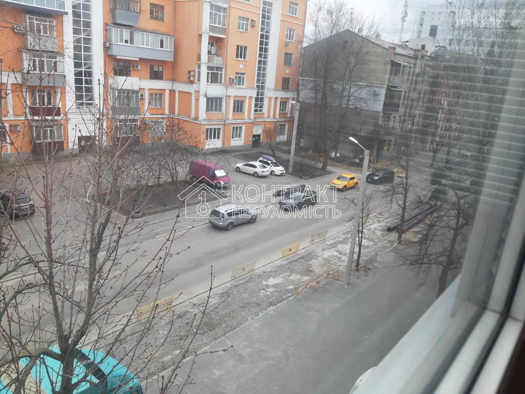 Продам 3-кімнатну квартиру площею 69 м².Центр! вул. Лермонтовська, 9 — метро Пушкінська!