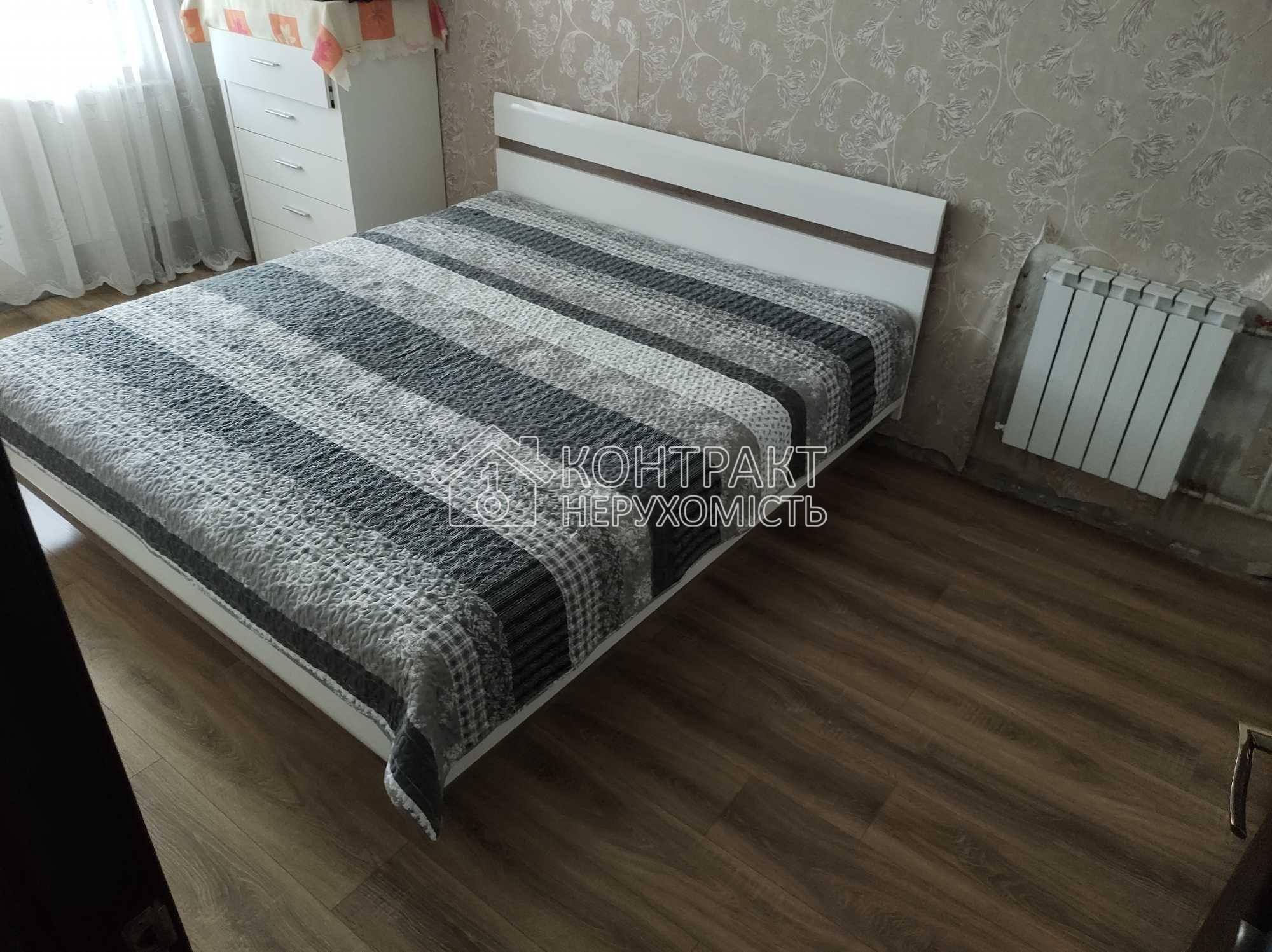 Здам 3 кімнатну квартиру м.Київська