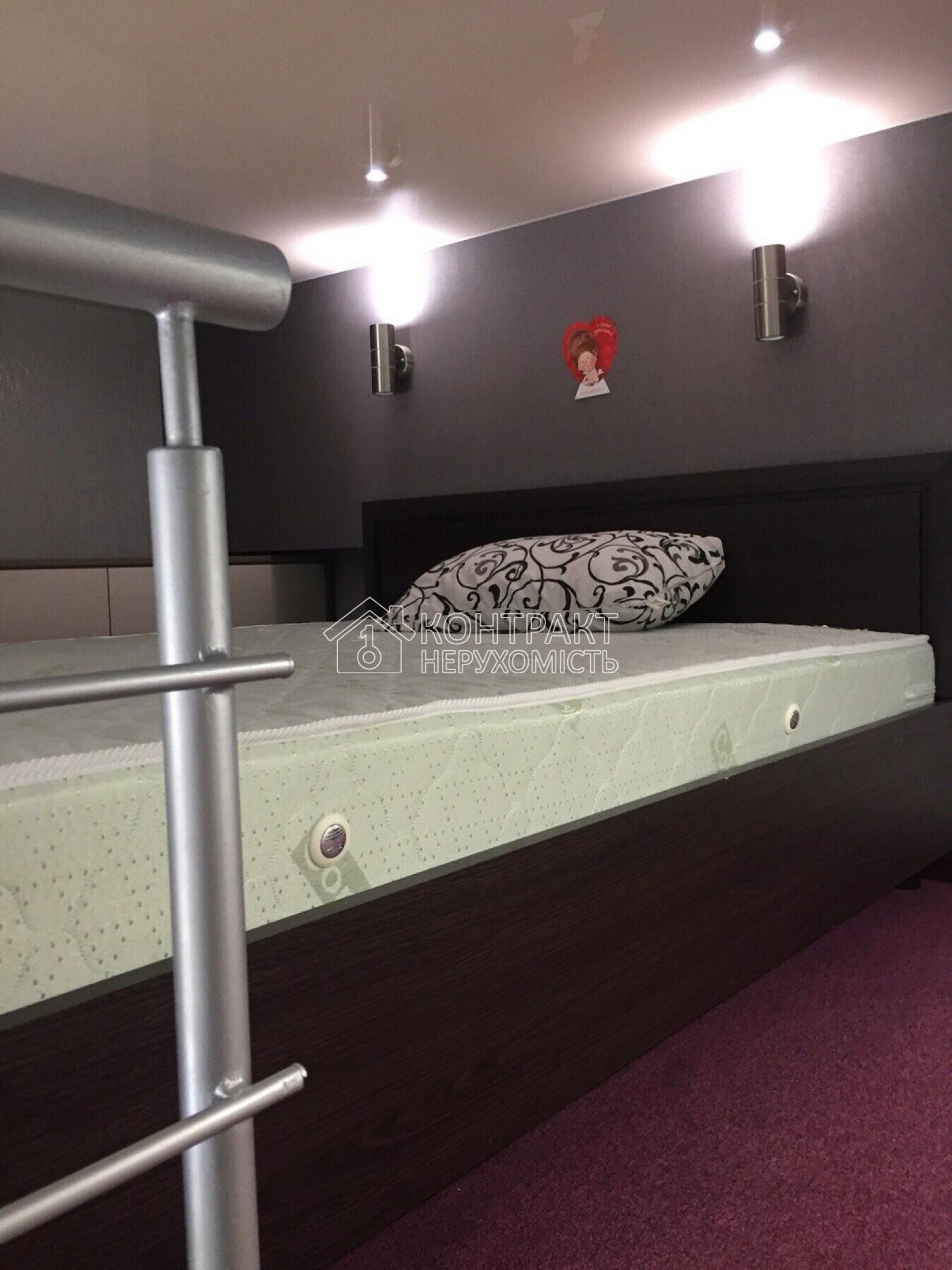 Сдам двухуровневую квартиру Дарвина метро Бекетова