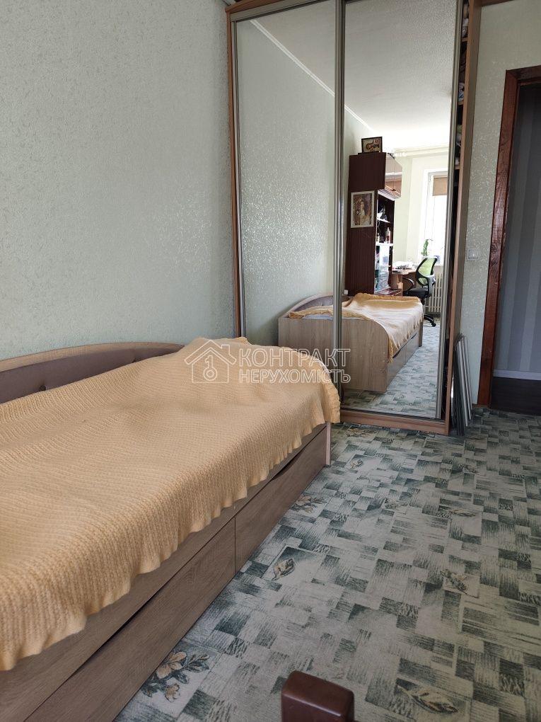 Продам затишну 2-кімнатну квартиру в районі ТРК “Україна”