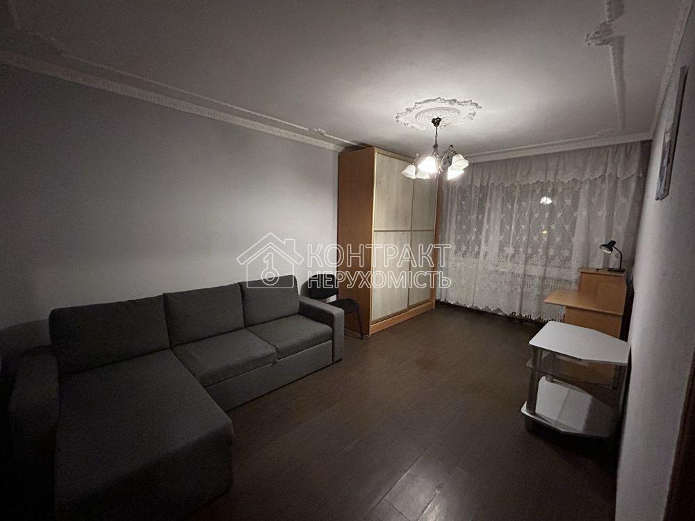 Здається 1 к квартира біля метро Студентська