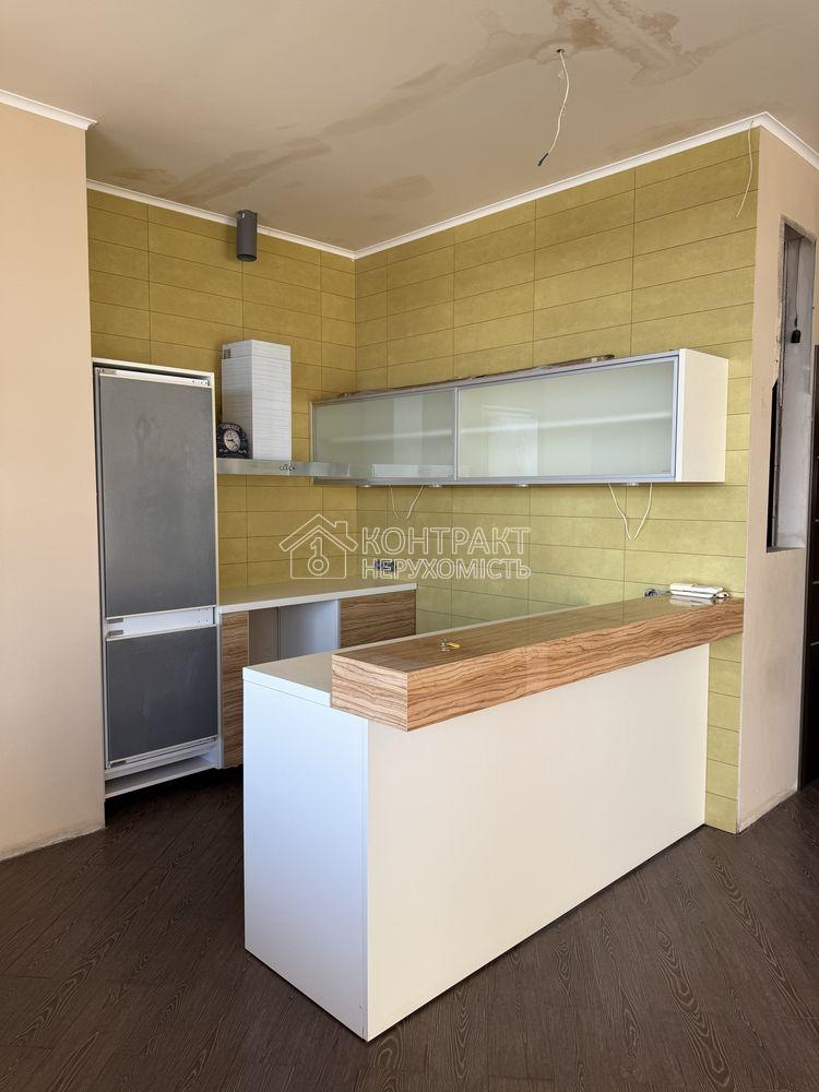 Продаж 3 кім. квартири, Центр