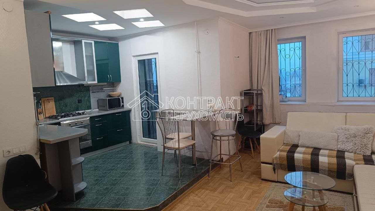 Здається 2 кімнатна квартира ст.м Архітектора Бекетова