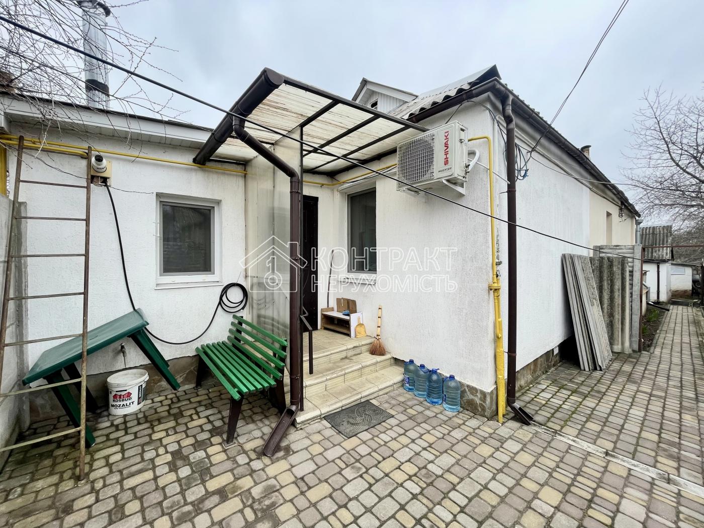 Продам частина будинку метро Олексіївська Армійська