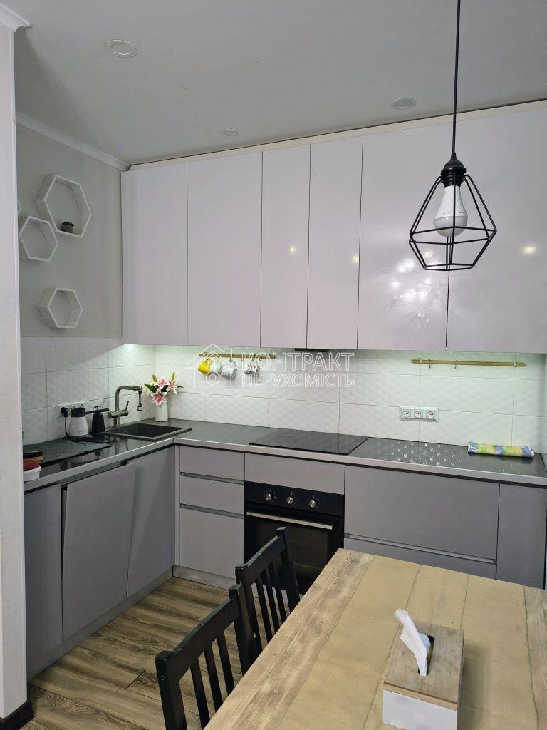 Здається 2 к квартира на Безлюдівці в довгострокову оренду