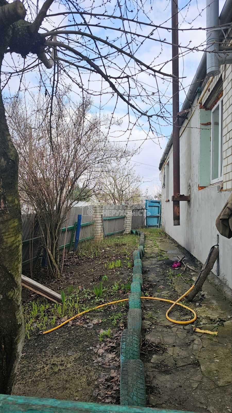 Продаж будинку СМТ Коротич