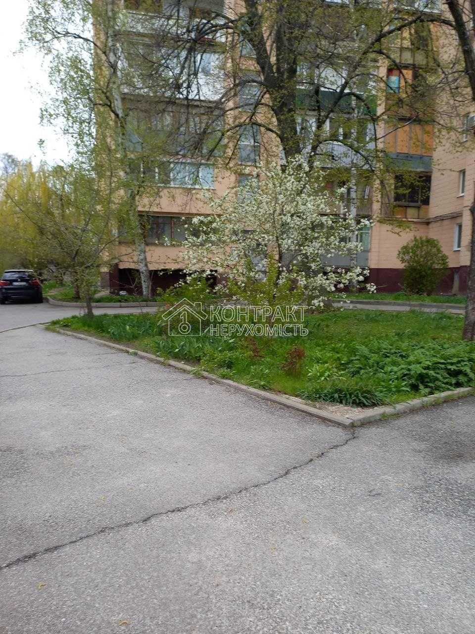 Продам 1 кв , Ботанічний сад