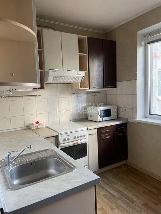 Продається 3к квартира 72м2 Павловое поле