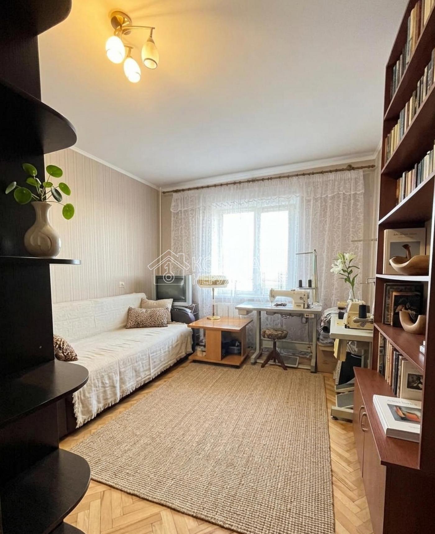 Продам затишну 2 к.кв. в мкр Авіатор, м. Чугуїв / CЕРТИФІКАТ / ВАУЧЕР