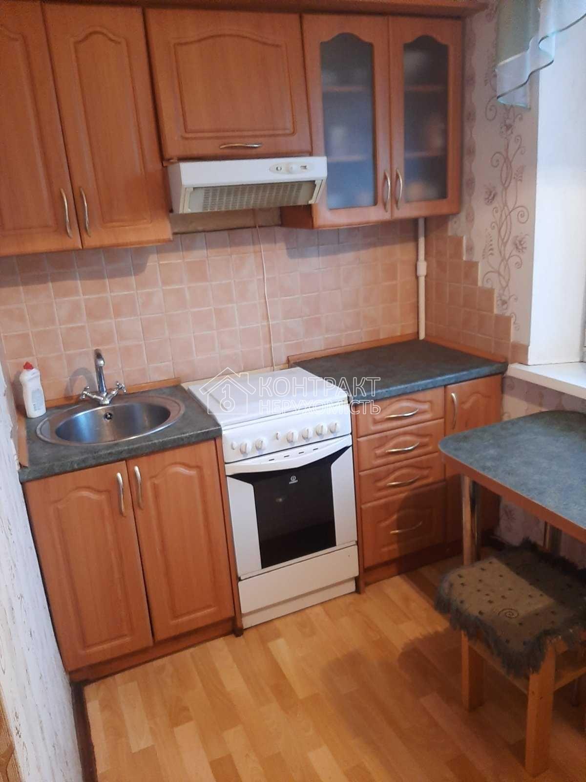 Продам 2 кiмнатну квартиру м. Студентська