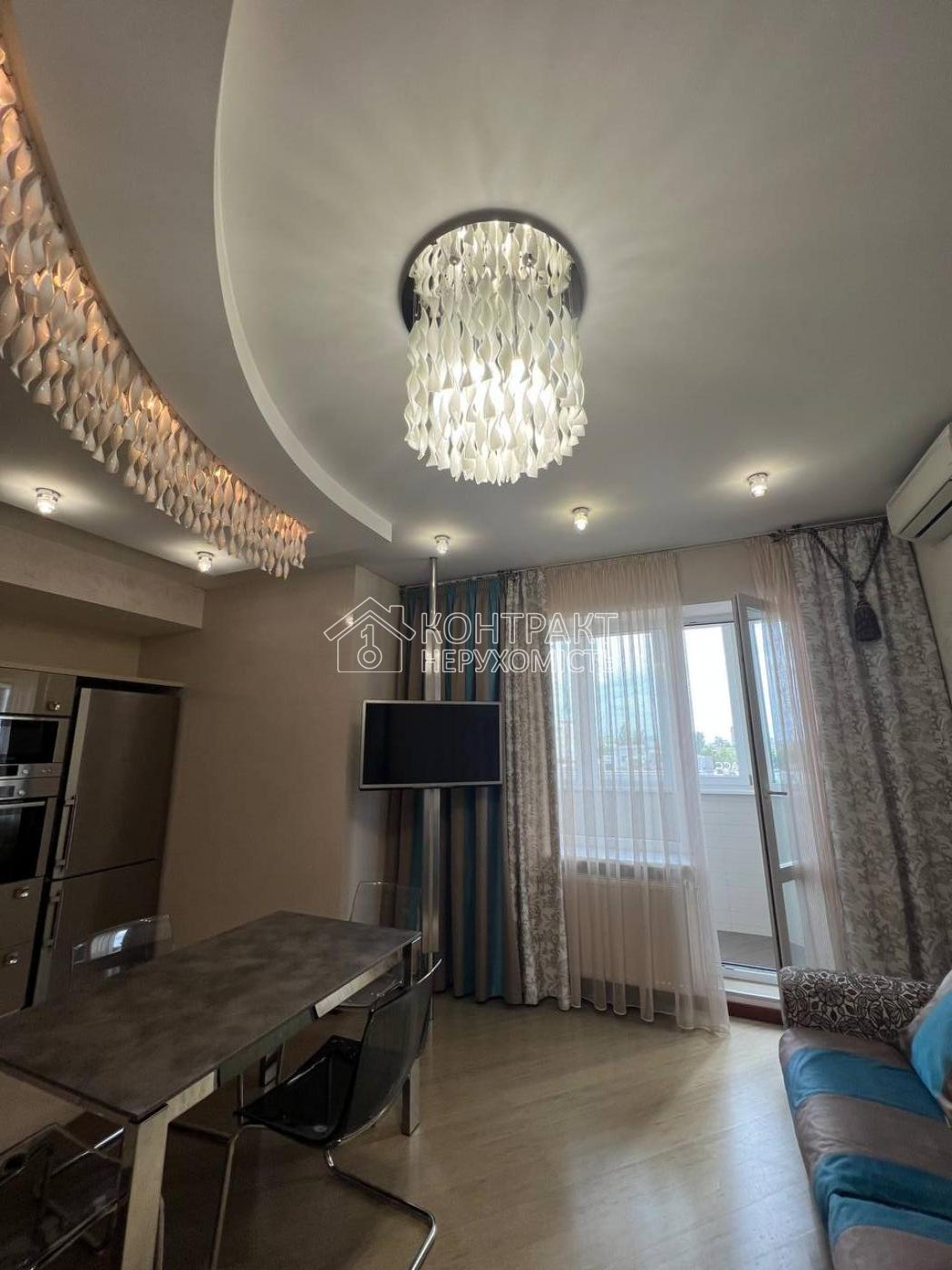 Продам 2 к квартиру ЖК Тріумф