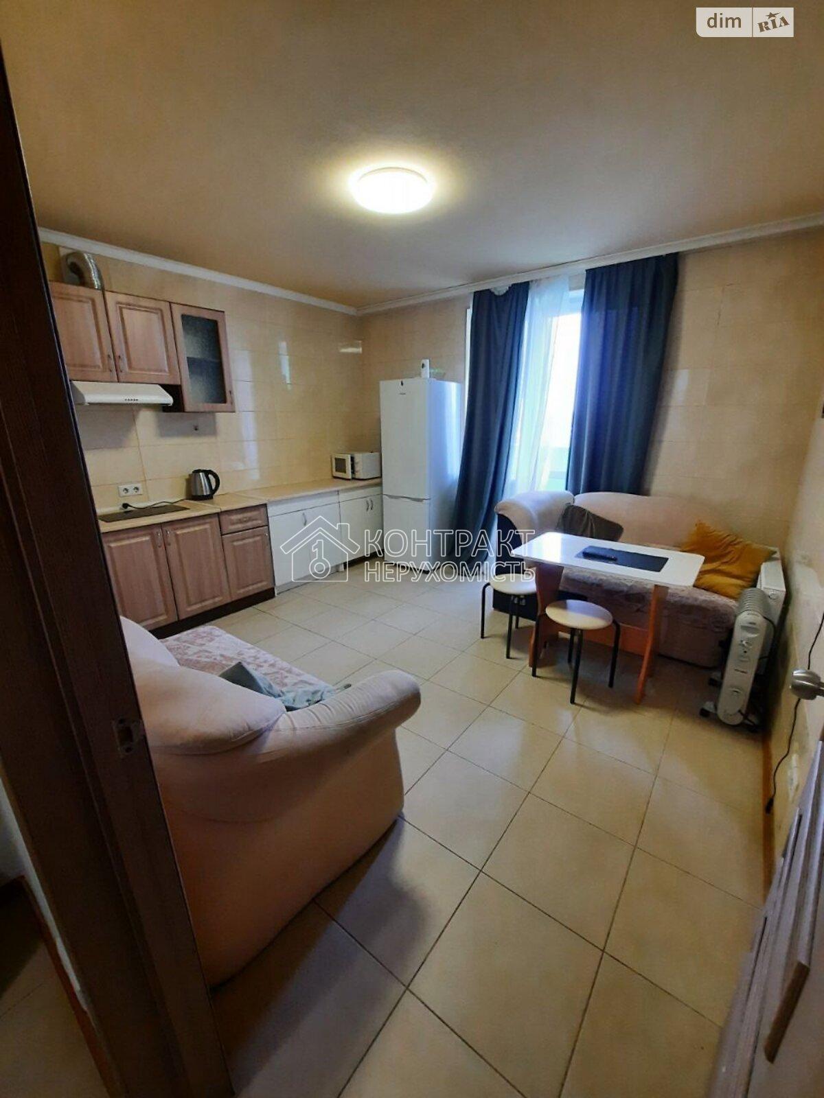 Продажа 1к квартиры 48 кв. м на ул. Рогатинская Левада 12