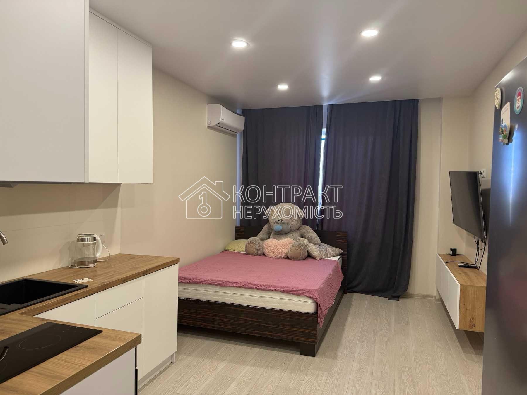 Продам 1 ком.кв.с капитальным ремонтом, мебелью и техникой метро Научная