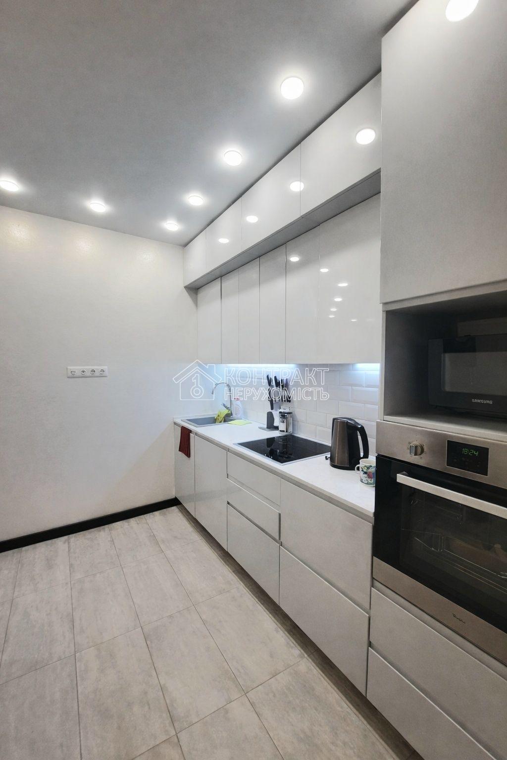 Продам 2к квартиру новобудова Центр проспект Героїв Харкова