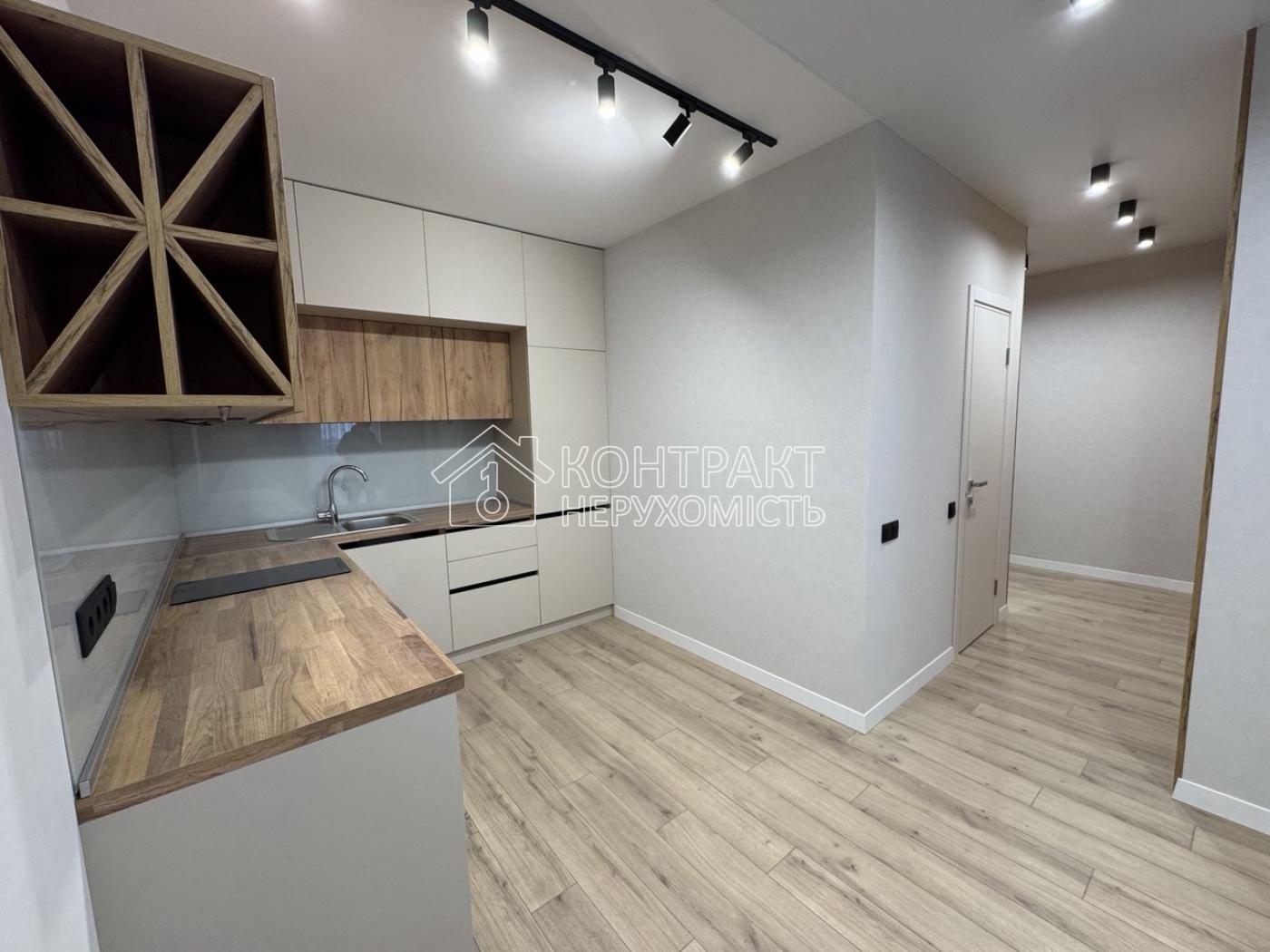 Продам 1к.кв. в новострое ЖК Птичка, с ремонтом