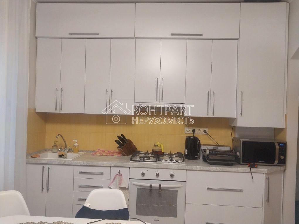 Здам 2ком квартира центр, м Левада