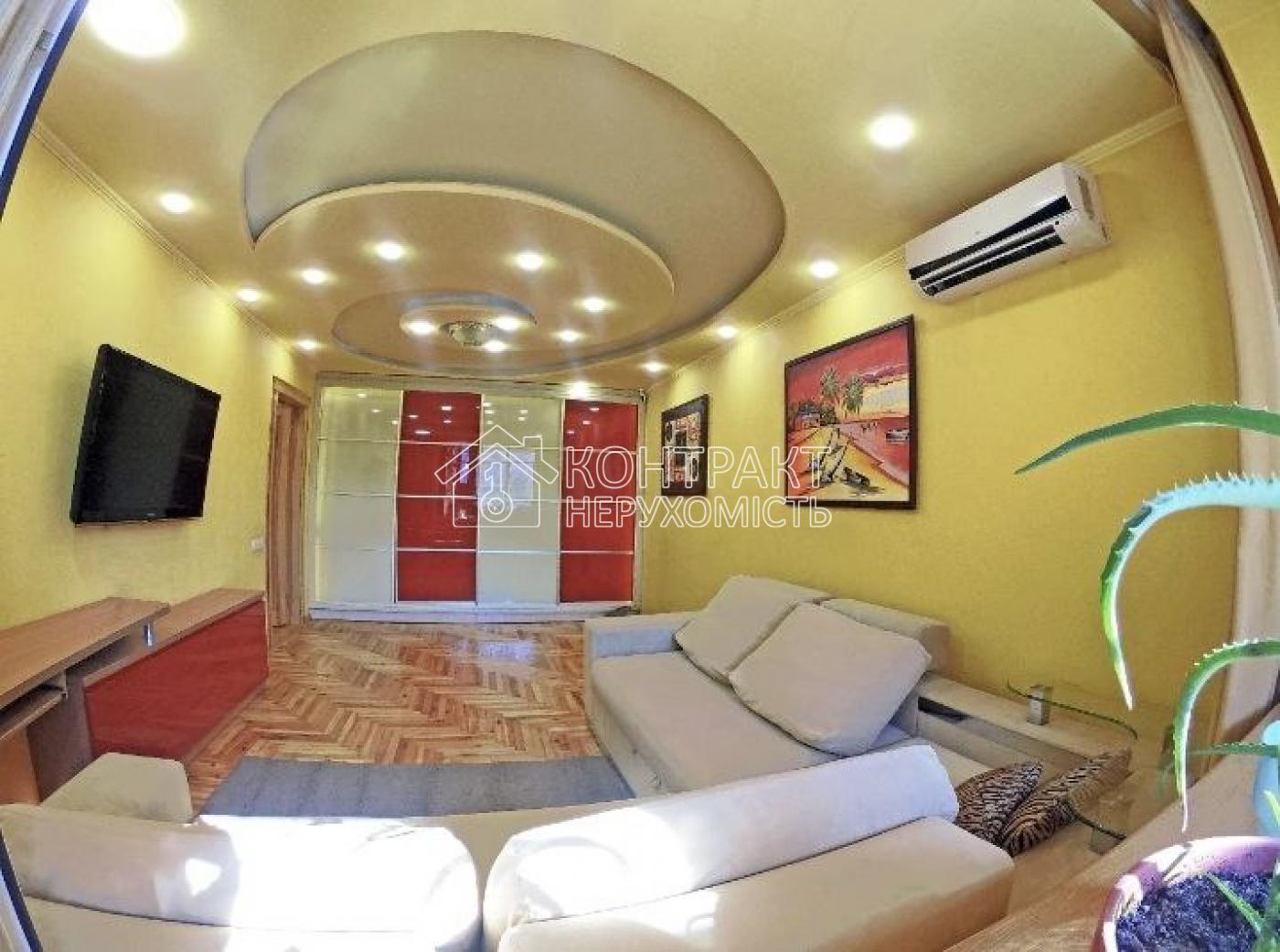 2 к.кв. два балкони/центр/Чернишевська