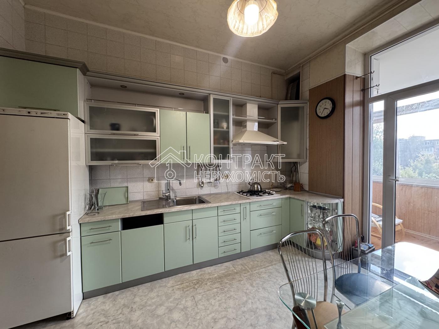 Продаж / Квартира / вул. Кандаурова, Харків