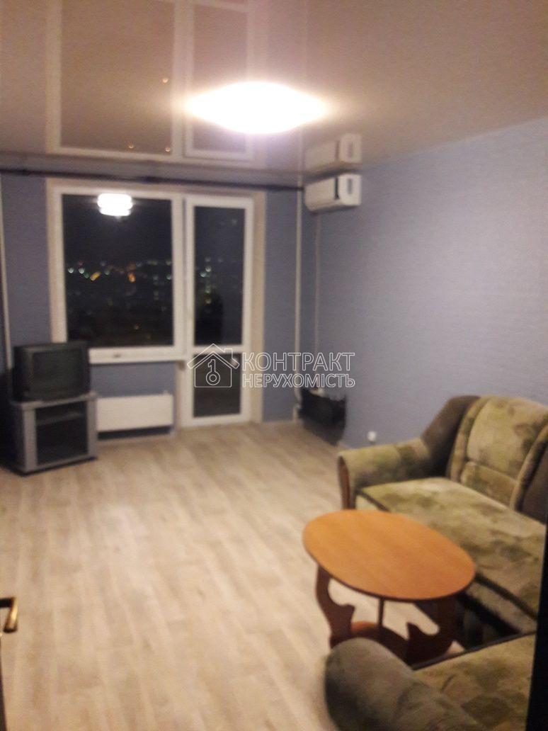 Здається кімната 602 м/район