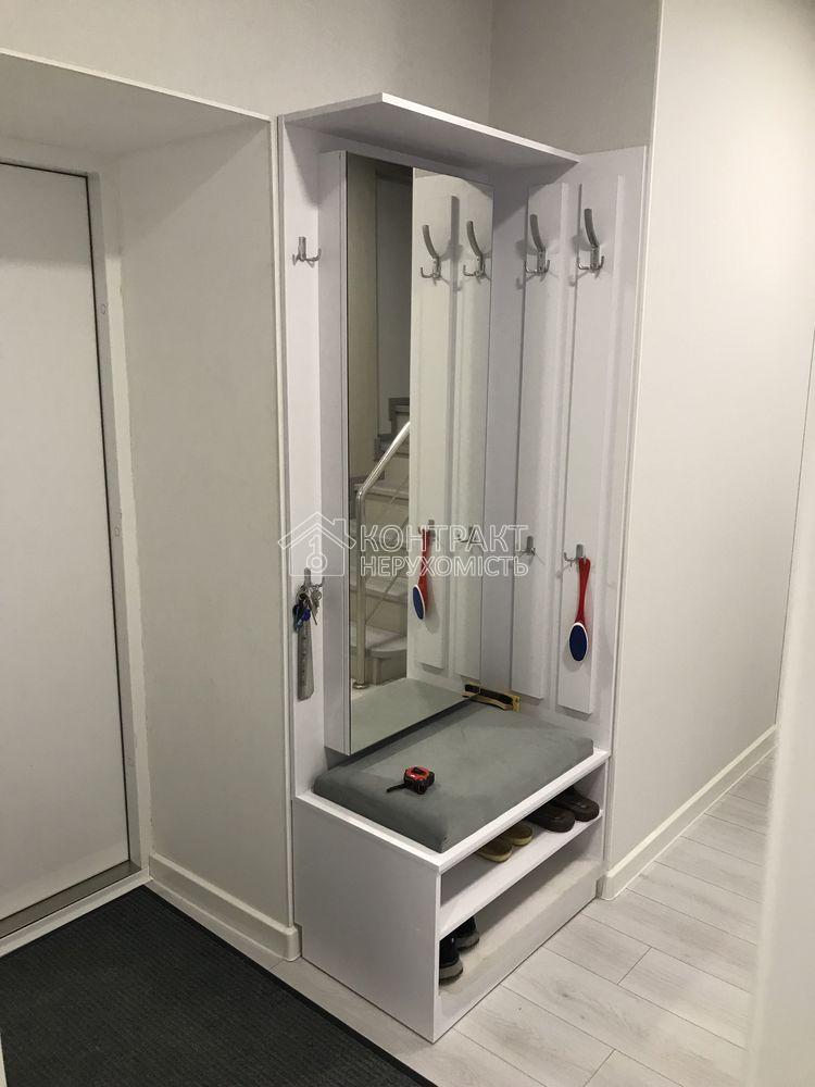Продам 2-х уровневу квартиру на 16 этаже