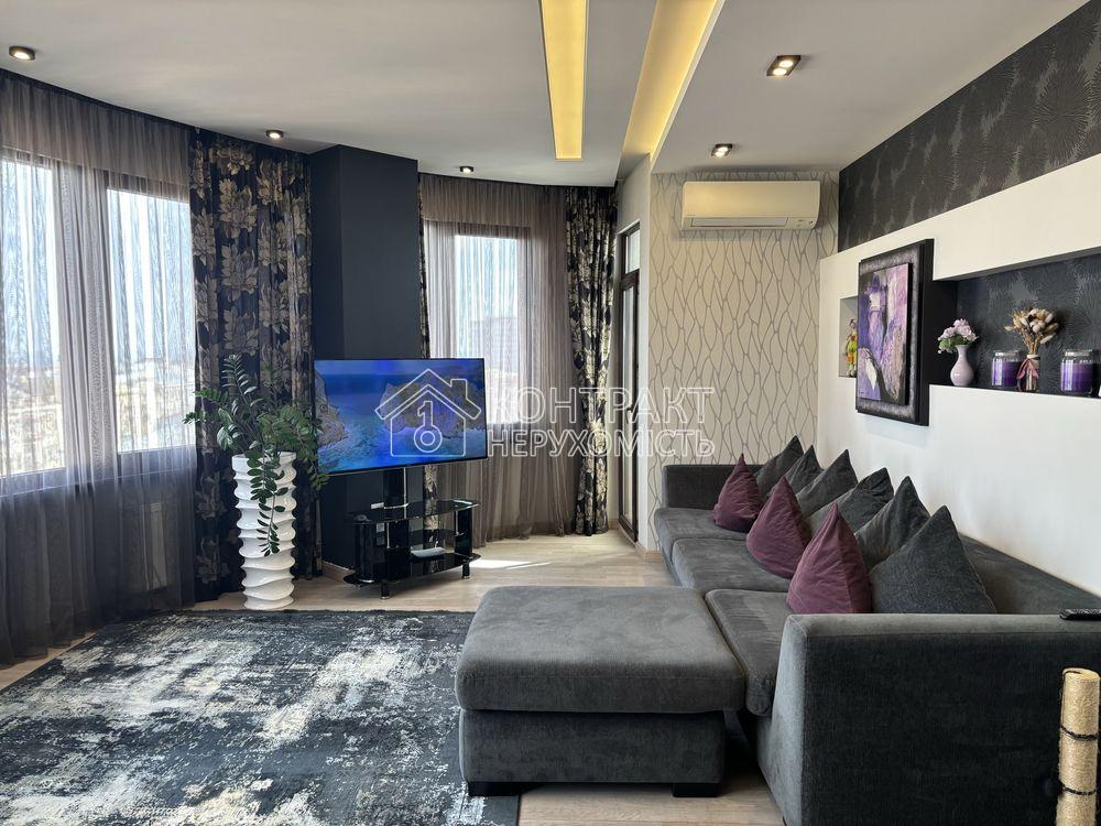 Оренда квартири в елітному ЖК з паркомісцем центр Свободи 36а