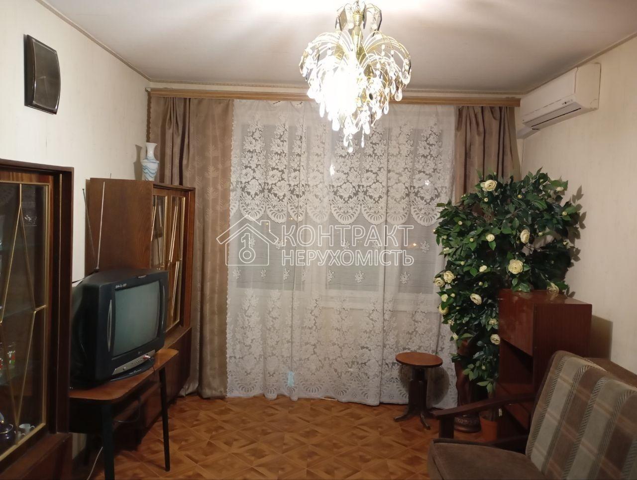 Сдам 1 ком.квартиру на короткий и длительный срок.