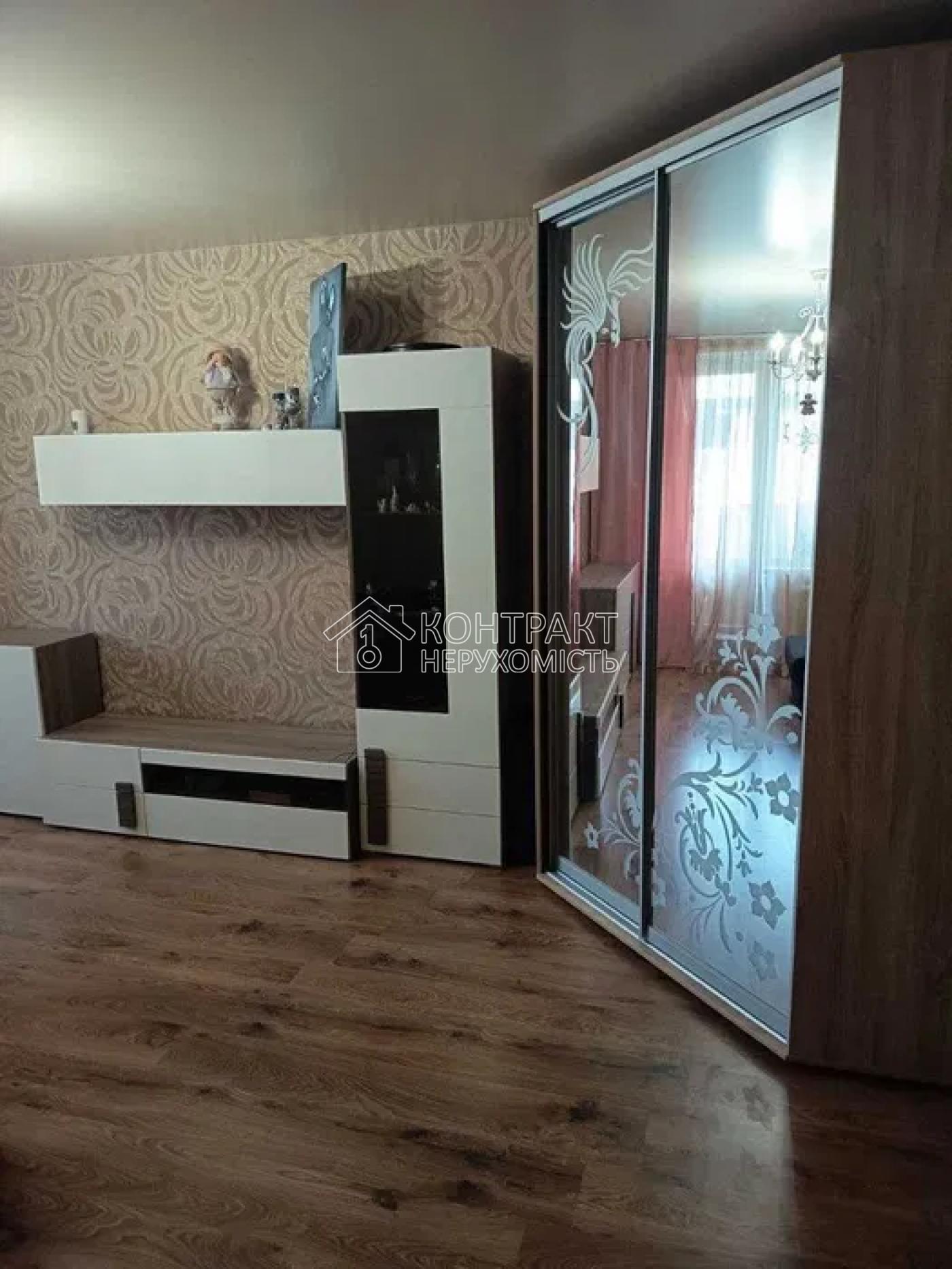 Продаж 2 кім-на кв-ра,поряд м.Масельського.