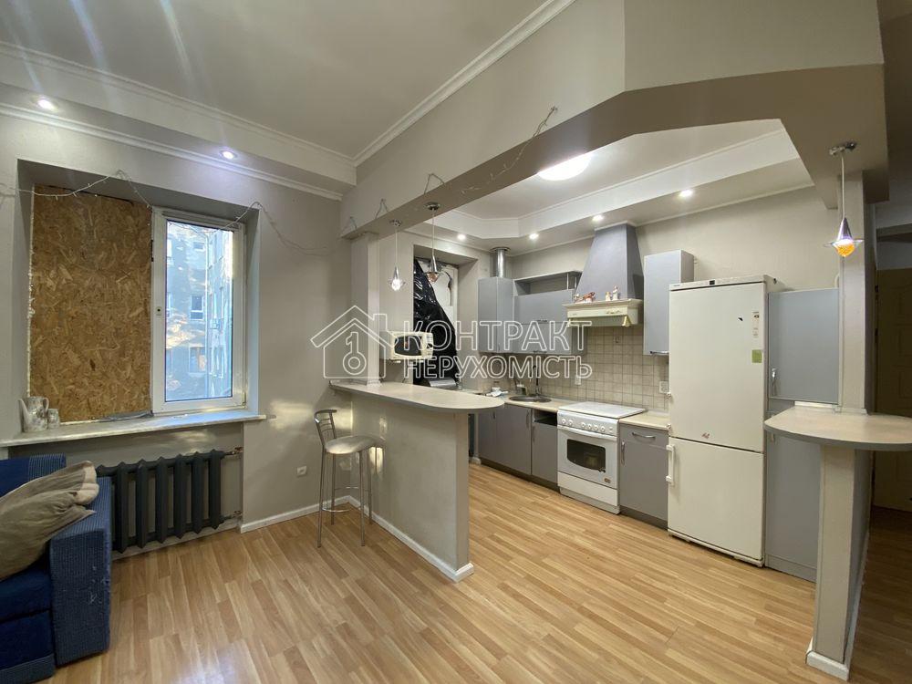 Продаж 3-кімнатної квартири у самому ЦЕНТРІ міста!