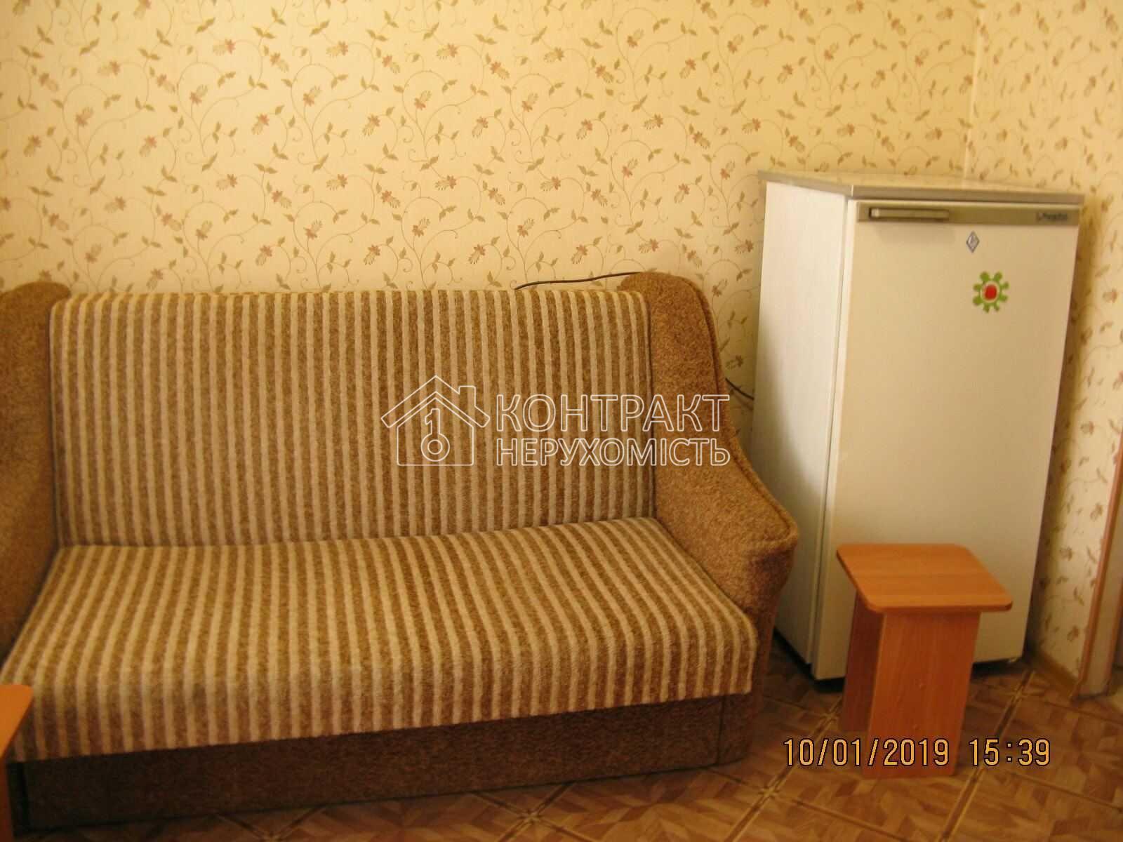 Продаж гостинки метро "Спортивна"