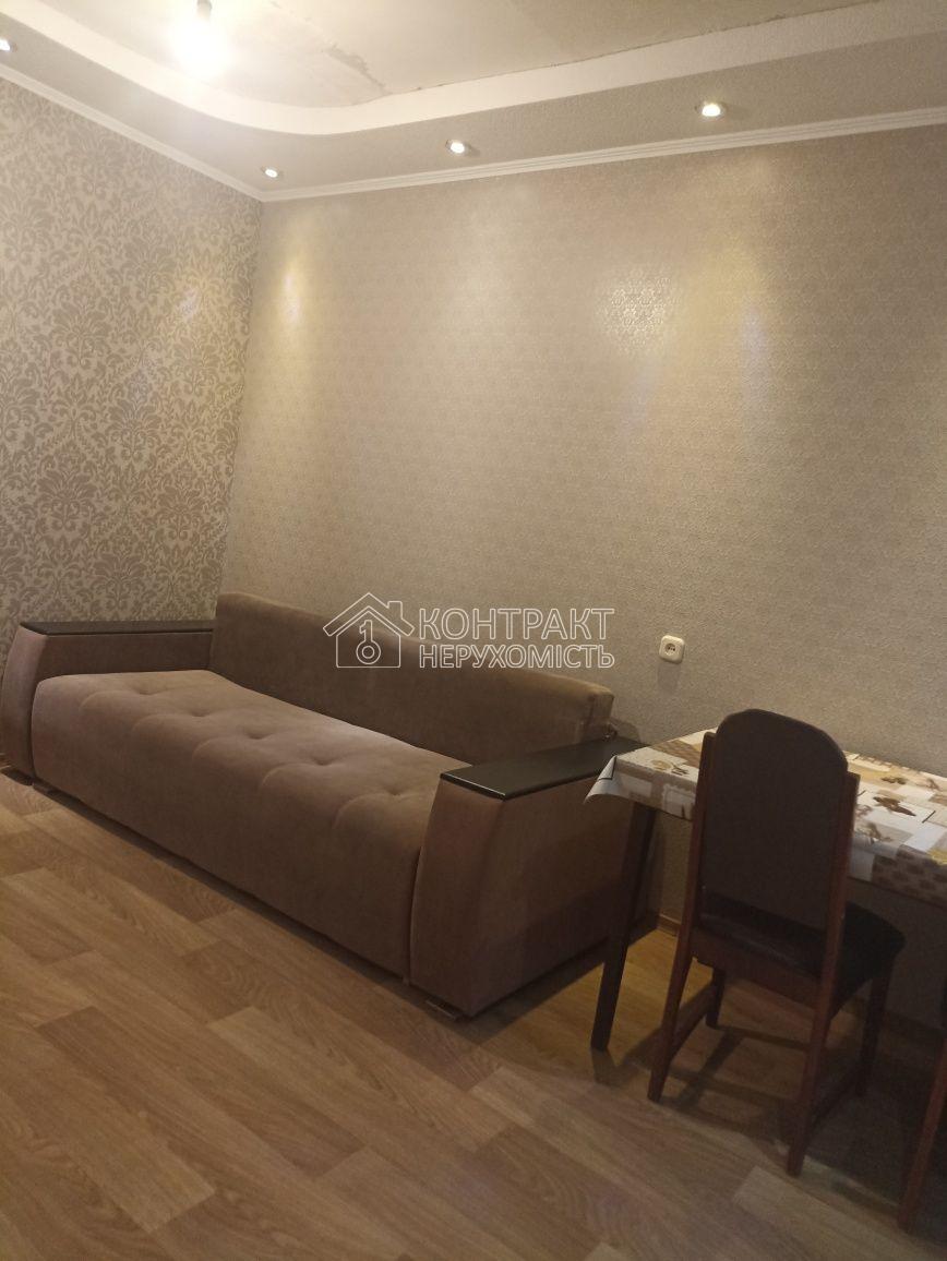 Сдам 2комнати в 3х кімнатний квартири