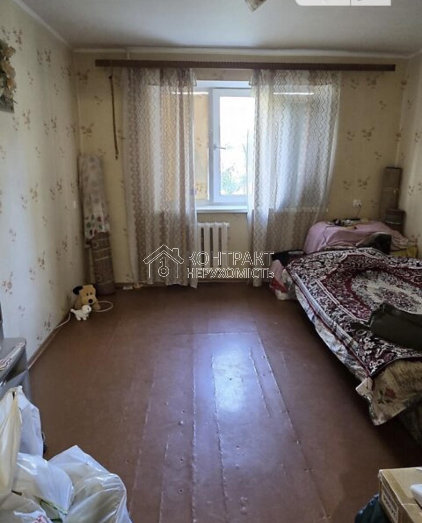 Продається 1 к гостинку на Одеській.