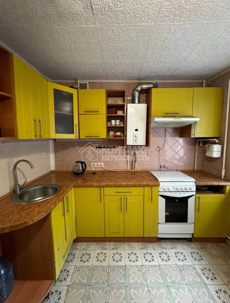 Продаж 3-к кв. Павлово поле, м.Ботанічний сад